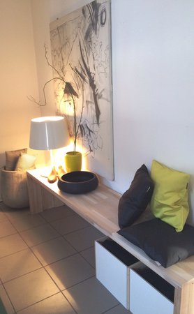 .... immer an der Wand lang....