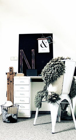 ✚ Arbeitsplatz unter´m Dach