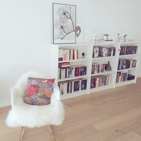 Ein Schaukelstuhl ist eingezogen