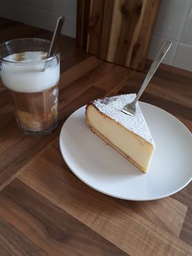 Tante Gertruds  Käsekuchen 