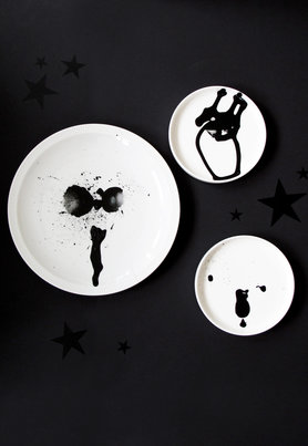 Selbstbemalte Teller mit Porzellanfarbe