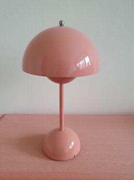 Suche Lampe &tradition VP7 beige-rot