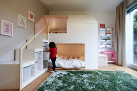 Kura Hack White Home