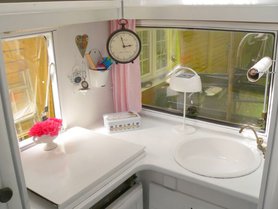 Wohnmobil mal in weiß.