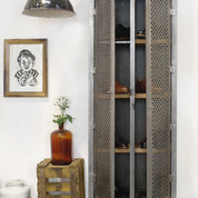 20er Jahre Spind aus Metall von Goldstein 20er Jahre Spind aus Metall